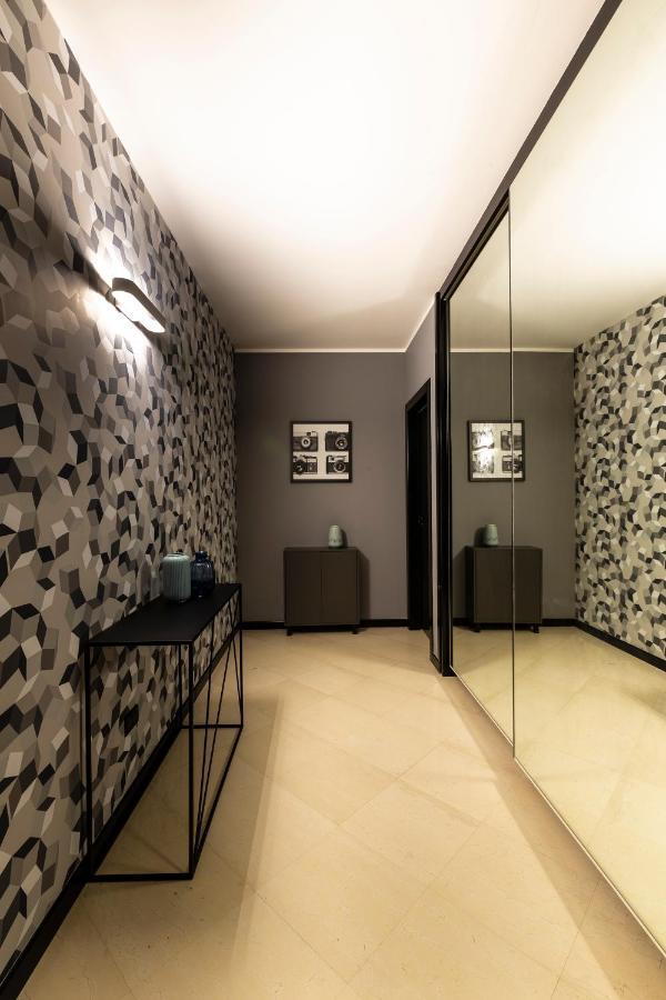 Laus App. 1 - Art & Design Nel Cuore Di Bari - Via Dante Alighieri Exterior photo